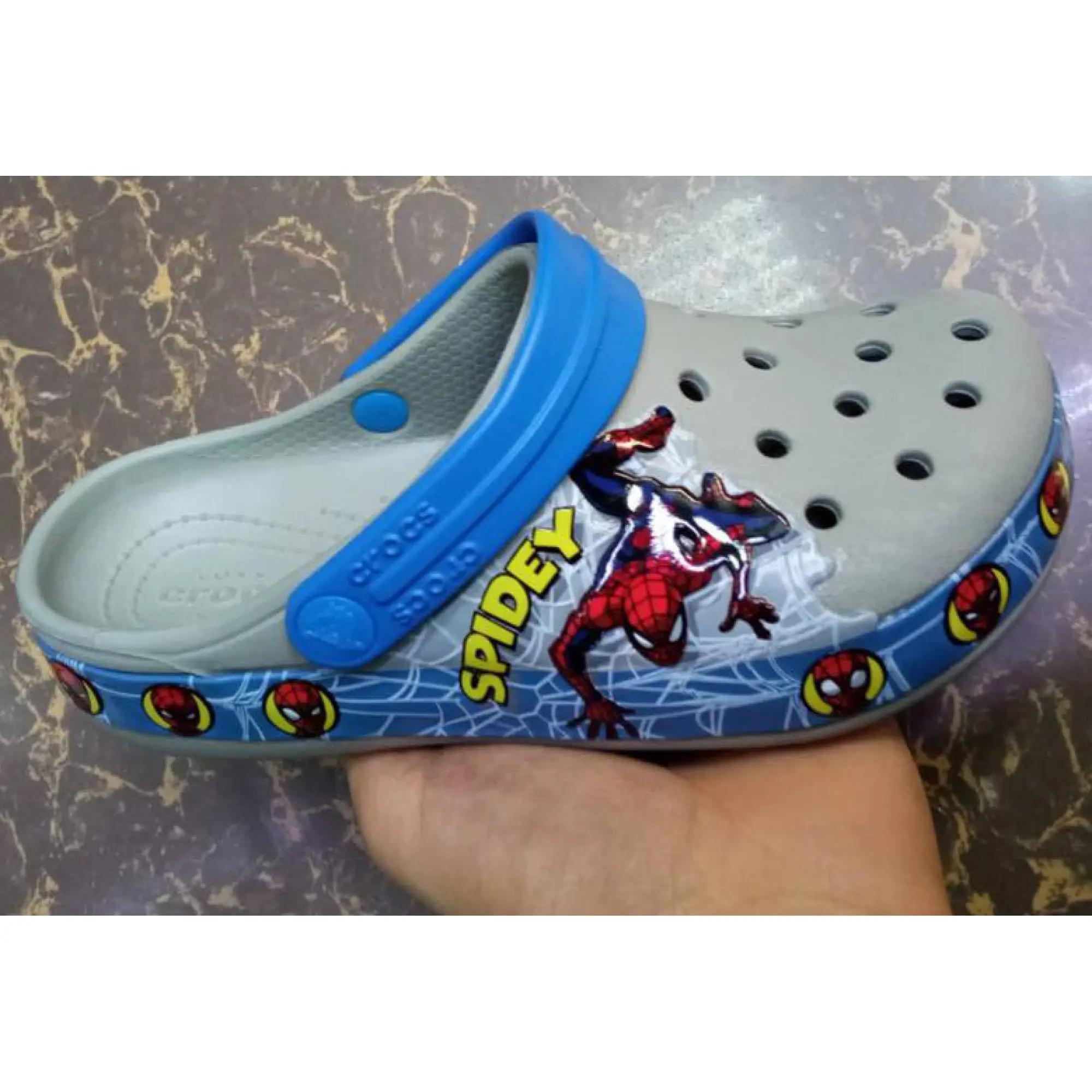 Fun lab lights crocs online